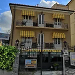 La Lanterna Hotel