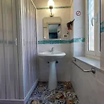 La Lanterna Hotel