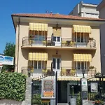 La Lanterna Ξενοδοχείο Pietra Ligure
