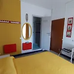 La Lanterna 2* Pietra Ligure