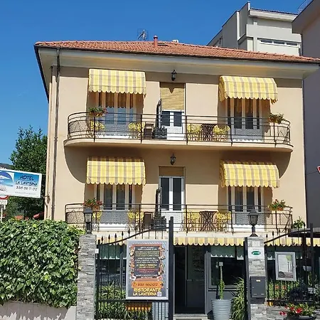 La Lanterna Hotell Pietra Ligure