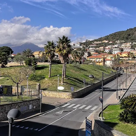 La Lanterna Hotel 2*