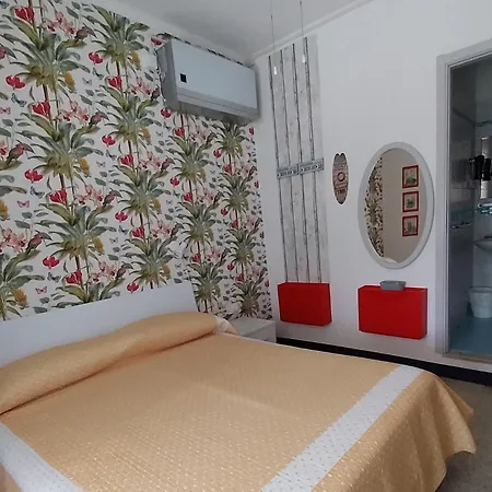 La Lanterna Pietra Ligure