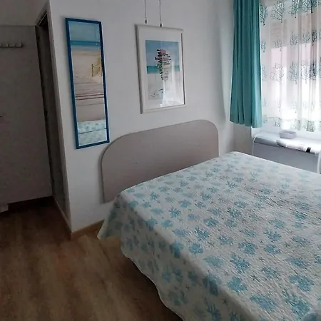 La Lanterna 2* Pietra Ligure