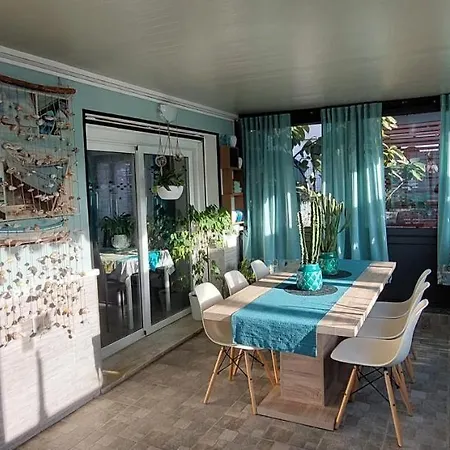 Hotel La Lanterna 2*