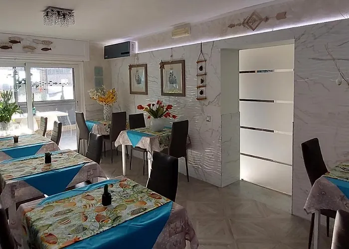 Otel La Lanterna 2*