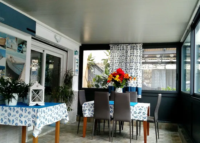 La Lanterna Otel Pietra Ligure