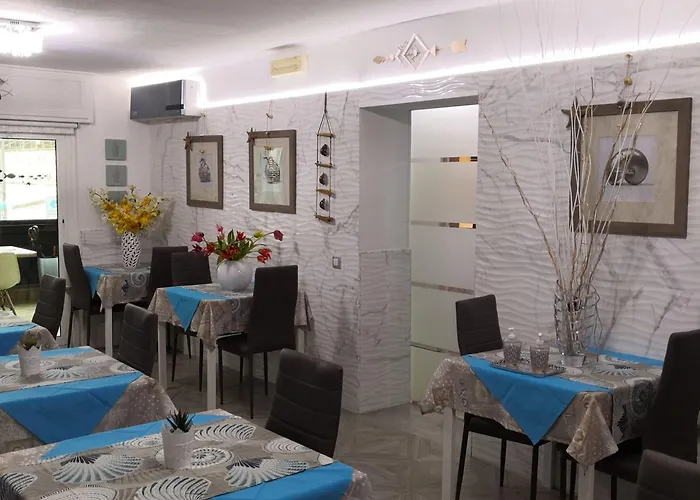 Otel La Lanterna Pietra Ligure